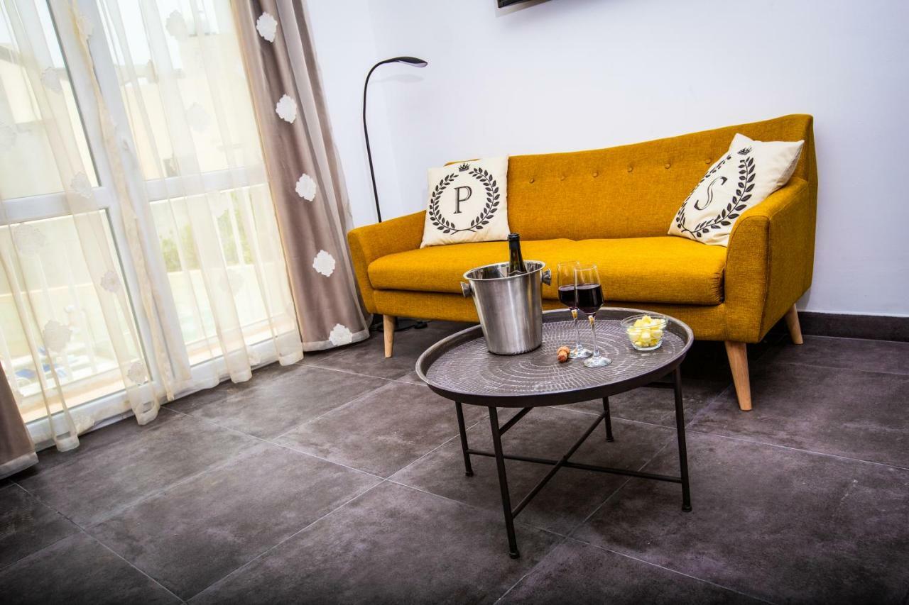 Siggiewi Pjazza Suites Boutique Hotel By Cx Collection מראה חיצוני תמונה