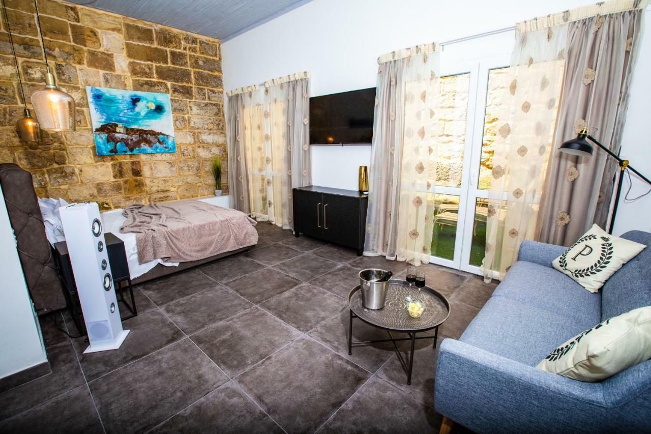 Siggiewi Pjazza Suites Boutique Hotel By Cx Collection מראה חיצוני תמונה