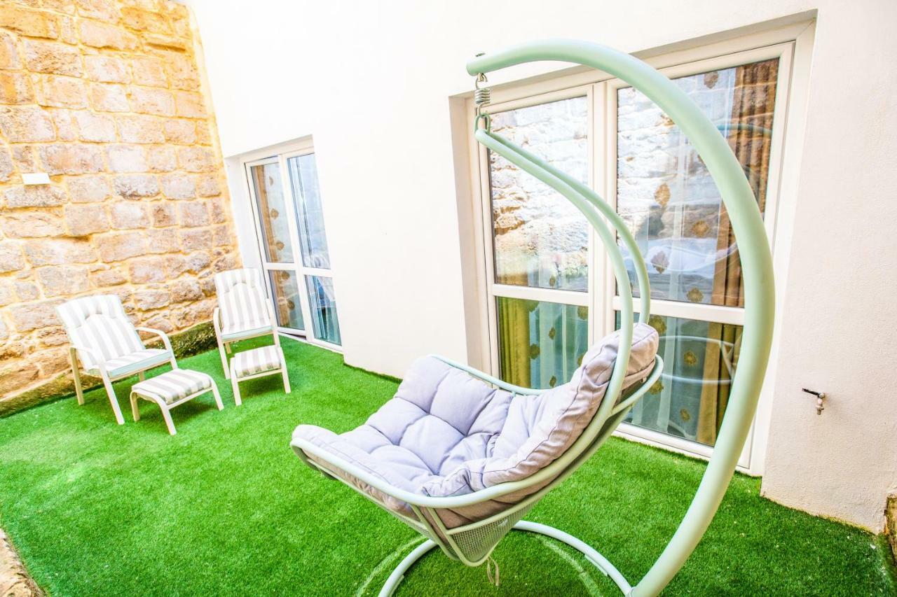 Siggiewi Pjazza Suites Boutique Hotel By Cx Collection מראה חיצוני תמונה
