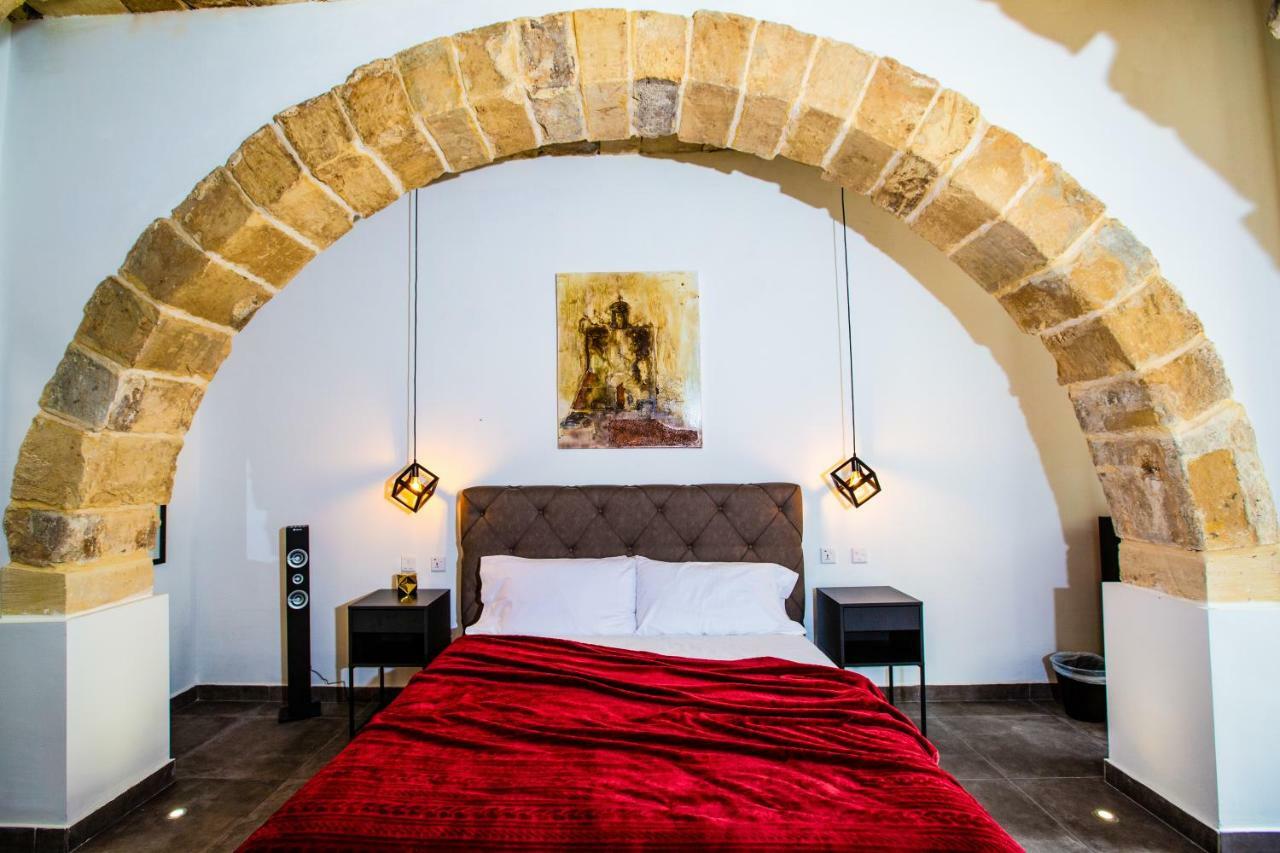 Siggiewi Pjazza Suites Boutique Hotel By Cx Collection מראה חיצוני תמונה